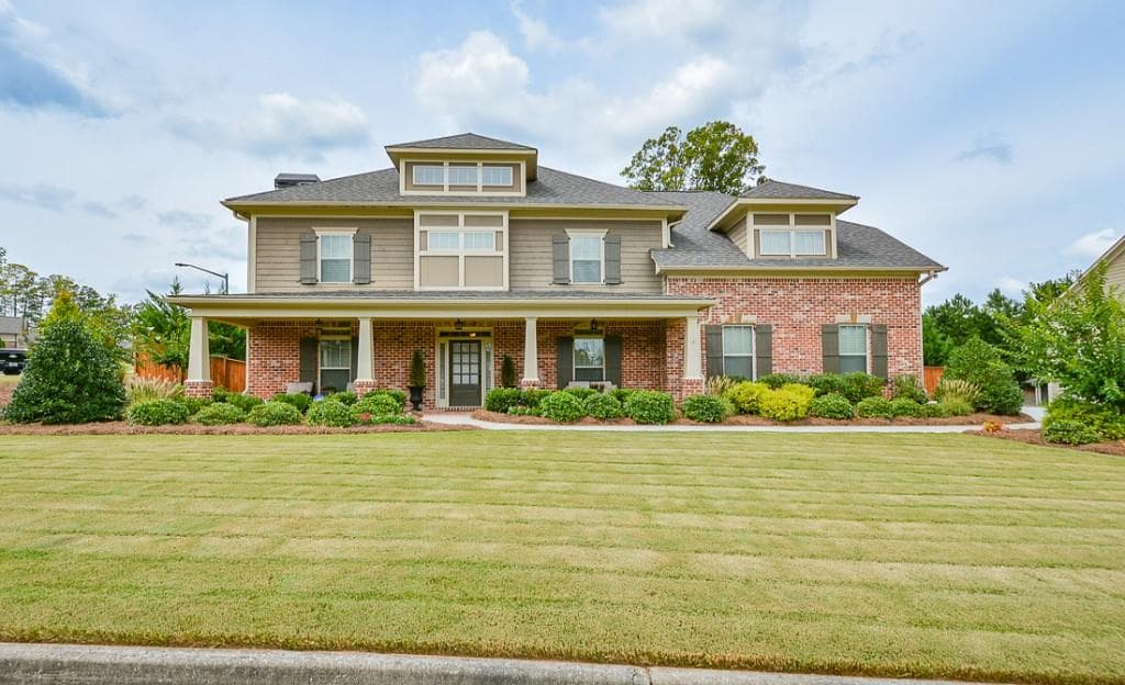 4 bedroom, 3,245 sq ft single family residence sold at 6427 Farmview Drive, Acworth, GA 30101