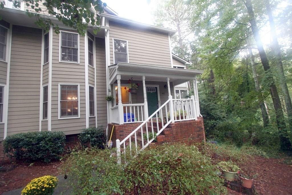1413 Oakridge Circle, Decatur, GA 30033 — most recent listing photo