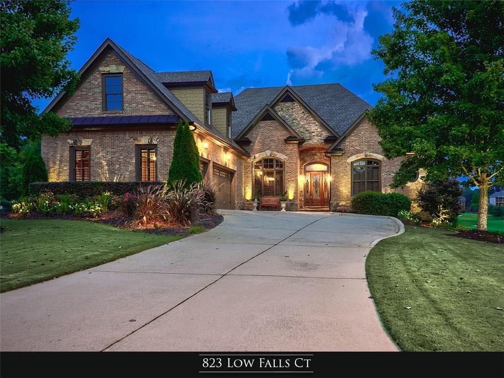5 bedroom, 5,908 sq ft single family residence sold at 823 Low Falls Court, Jefferson, GA 30549