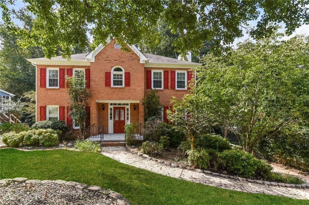 3 bedroom, 1,872 sq ft single family residence sold at 4821 Shallow Creek Drive, Kennesaw, GA 30144