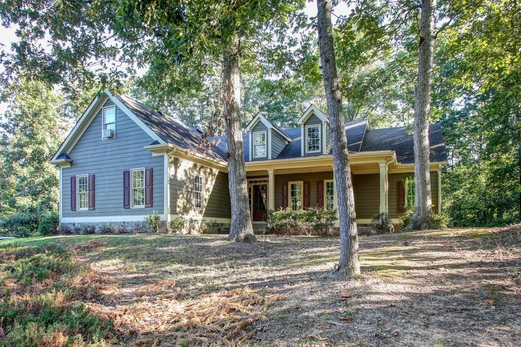 3 bedroom, 2,162 sq ft single family residence sold at 246 Eagles Nest Drive, Canton, GA 30115