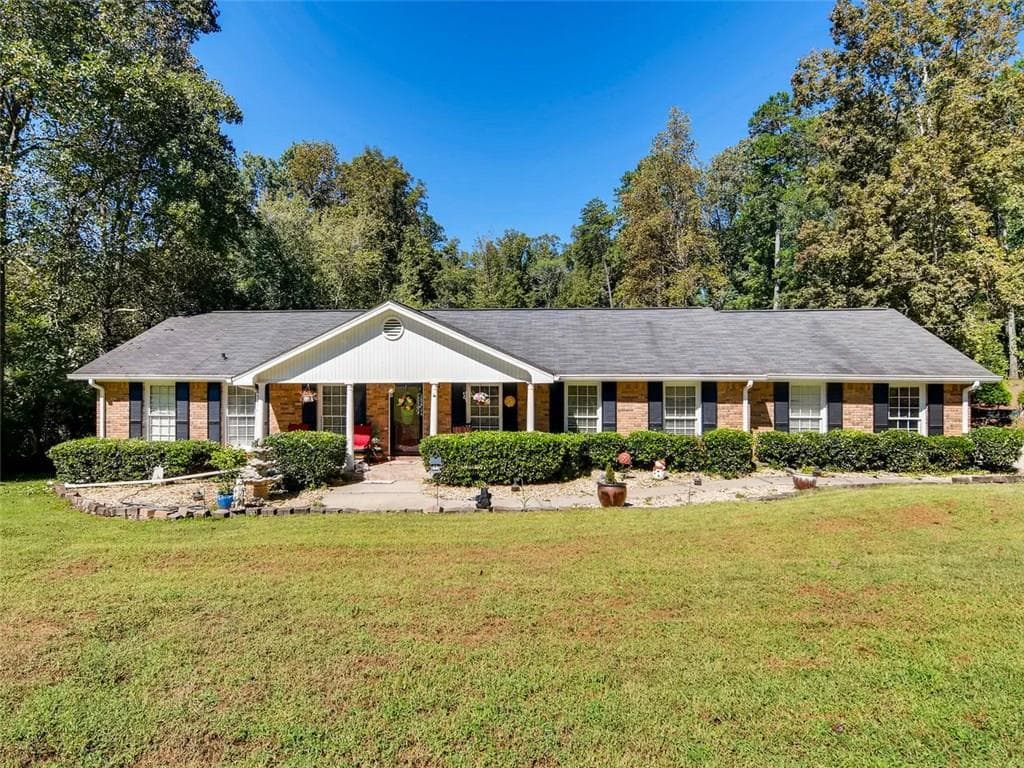 107 Timberlane Road, Cumming, GA 30040 — most recent listing photo