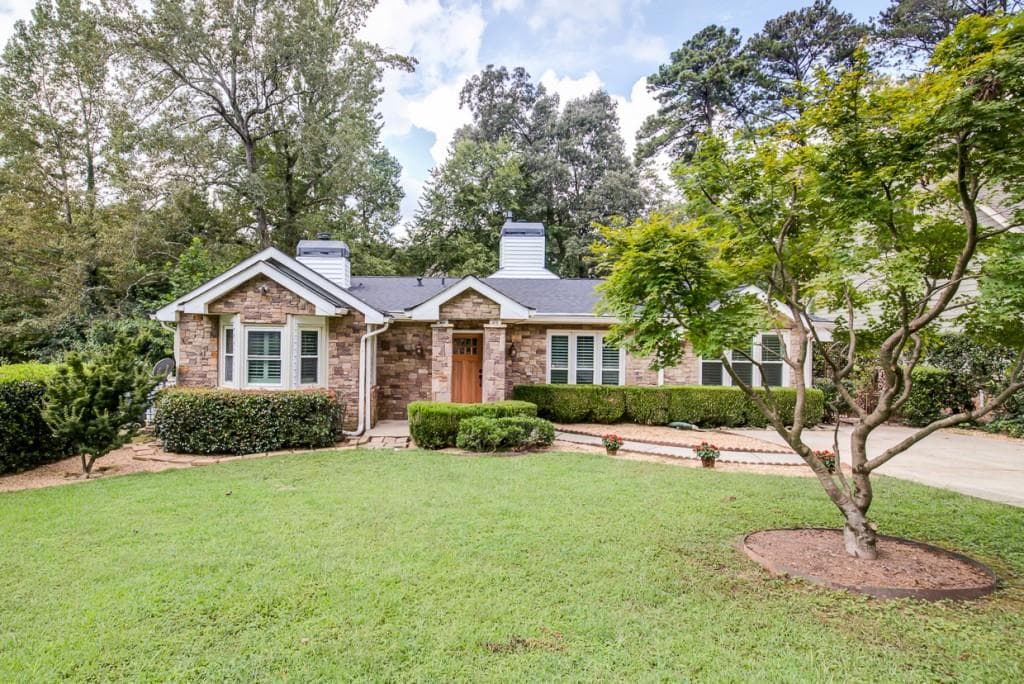 2348 Nesbitt Drive, Brookhaven, GA 30319 — most recent listing photo