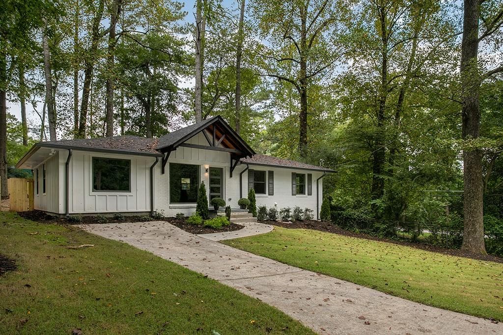 972 Greenbriar Place, Decatur, GA 30033 — most recent listing photo