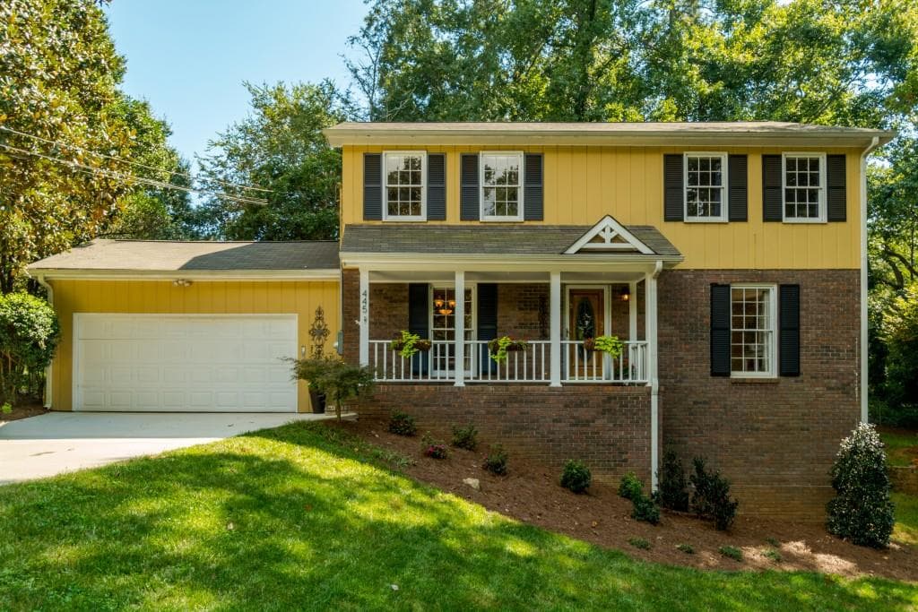 445 Stonebridge Drive, Roswell, GA 30075 — most recent listing photo
