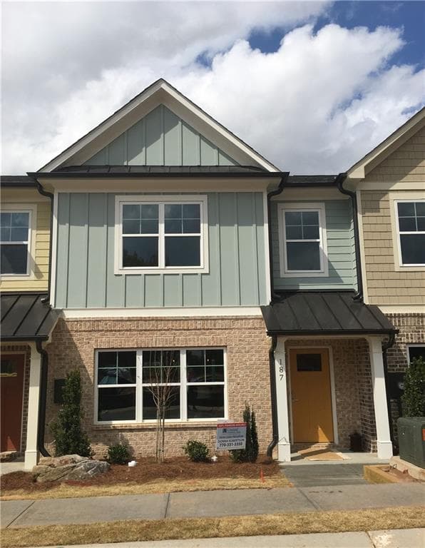 3 bedroom townhouse sold at 187 Panther Point Lane 42, Lawrenceville, GA 30046