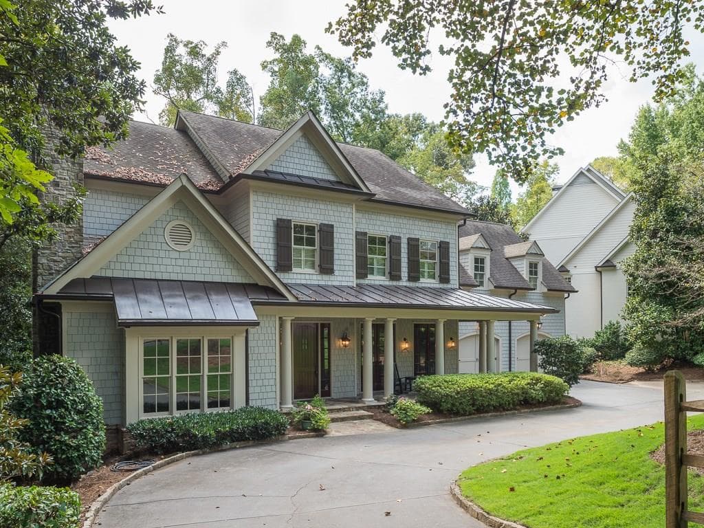 6 bedroom, 7,300 sq ft single family residence sold at 2899 Margaret Mitchell Drive, Atlanta, GA 30327