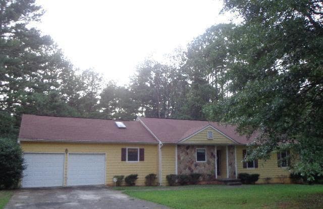 4195 Panola Lake Circle, Lithonia, GA 30038 — most recent listing photo
