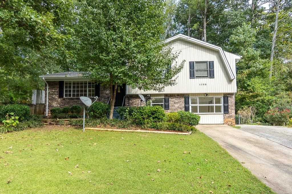 1085 De Leon Drive, Clarkston, GA 30021 — most recent listing photo