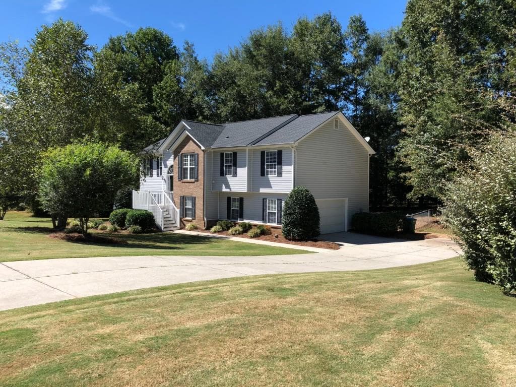 126 Silverstone Circle, Jefferson, GA 30549 — most recent listing photo
