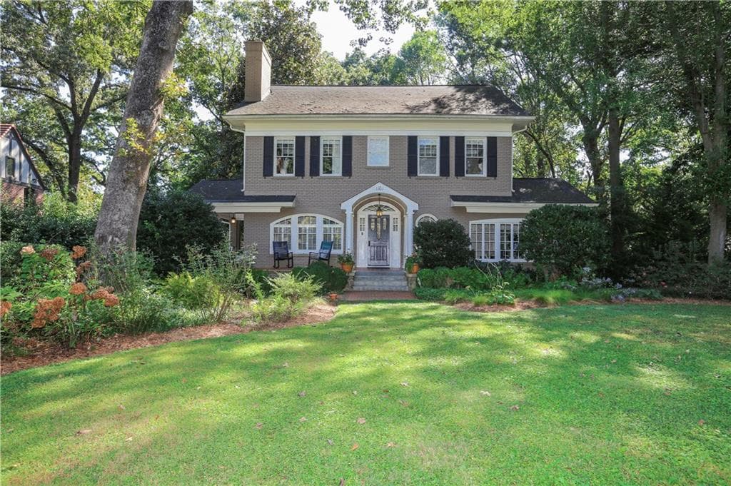 5 bedroom, 4,187 sq ft single family residence sold at 1303 Briarcliff Road, Atlanta, GA 30306
