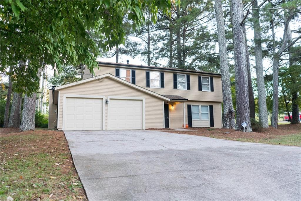 4872 Mustang Drive, Norcross, GA 30071 — most recent listing photo