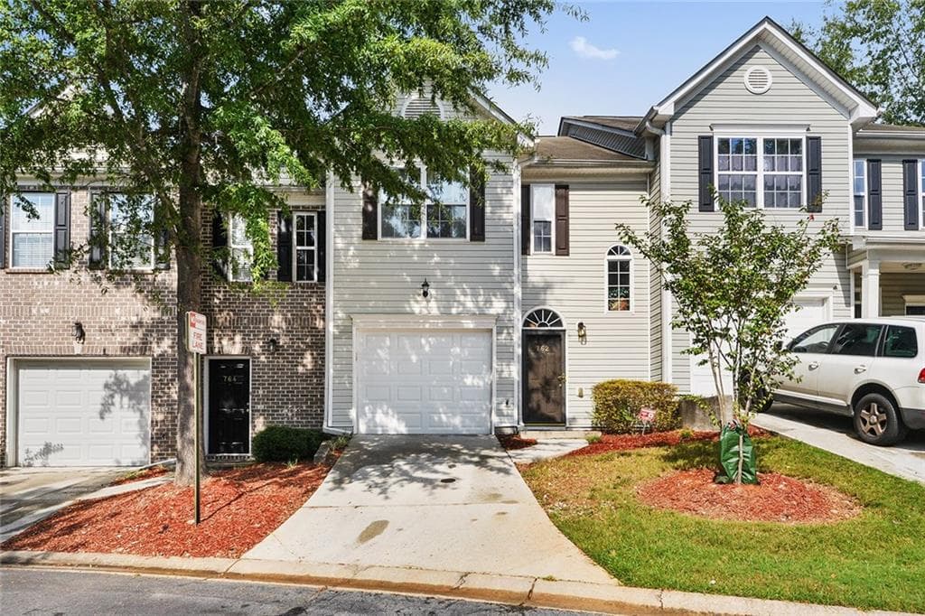 762 Nehemiah Lane, Atlanta, GA 30331 — most recent listing photo