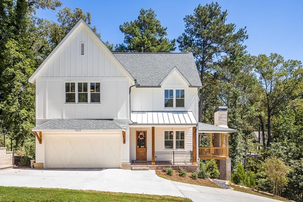 6 bedroom single family residence sold at 3112 Skyland Drive, Atlanta, GA 30341