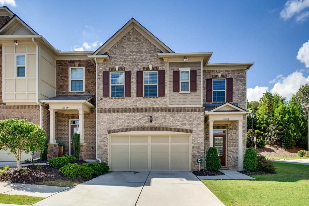 3 bedroom, 2,676 sq ft townhouse sold at 3553 Ashcroft Drive, Smyrna, GA 30080