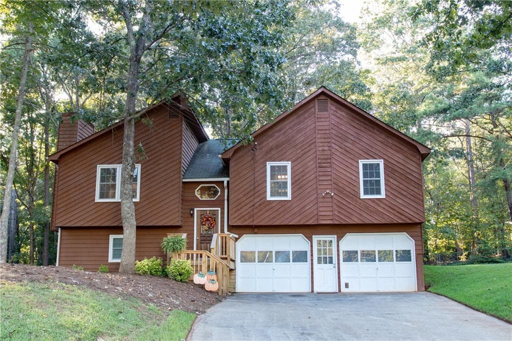 3 bedroom, 1,184 sq ft single family residence sold at 2980 Mountain Brook Road, Canton, GA 30114