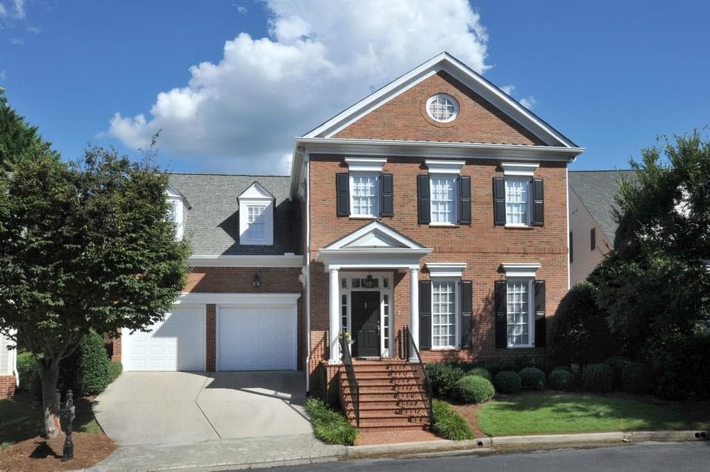 4 bedroom, 3,807 sq ft single family residence sold at 3516 PACES FERRY Circle, Smyrna, GA 30080