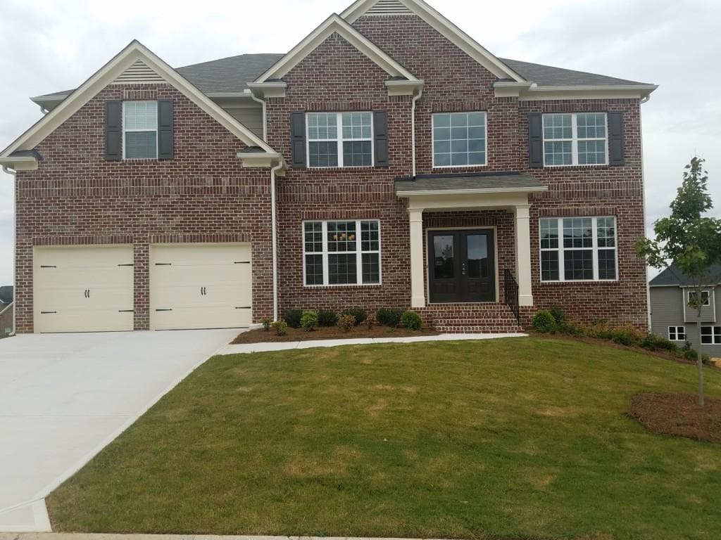4 bedroom, 3,384 sq ft single family residence sold at 2557 Ozella Place, Atlanta, GA 30331