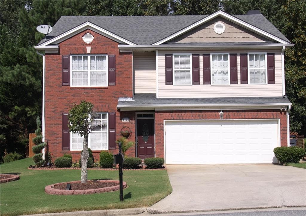 2121 WILDCAT CLIFFS Lane, Lawrenceville, GA 30043 — most recent listing photo