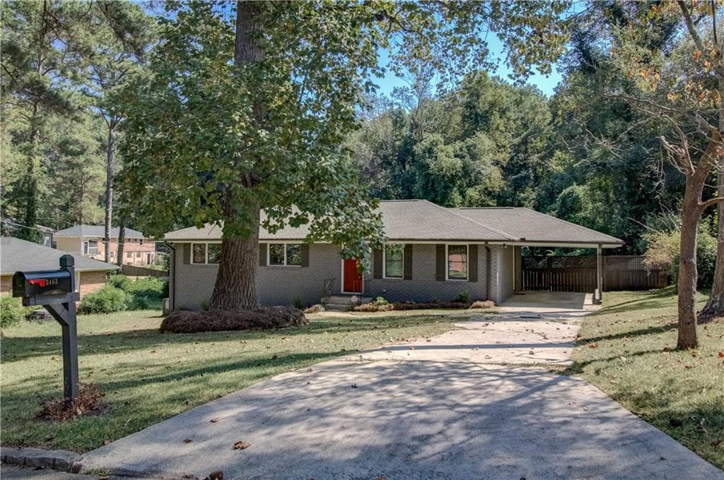 3 bedroom, 2,000 sq ft single family residence sold at 3463 Springlake Drive, Decatur, GA 30032