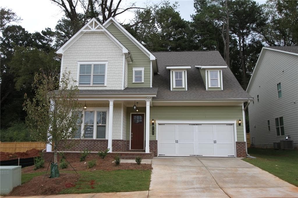 634 Avondale Hills Drive, Decatur, GA 30032 — most recent listing photo