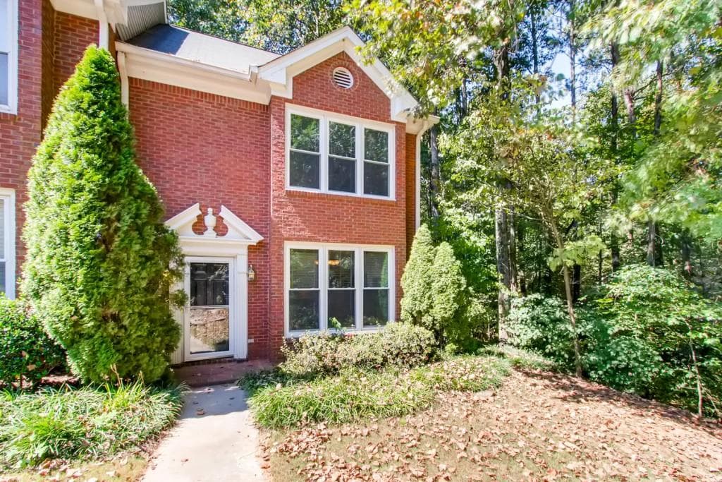 2 bedroom, 2,040 sq ft townhouse sold at 7950 Colquitt Road B4, Atlanta, GA 30350