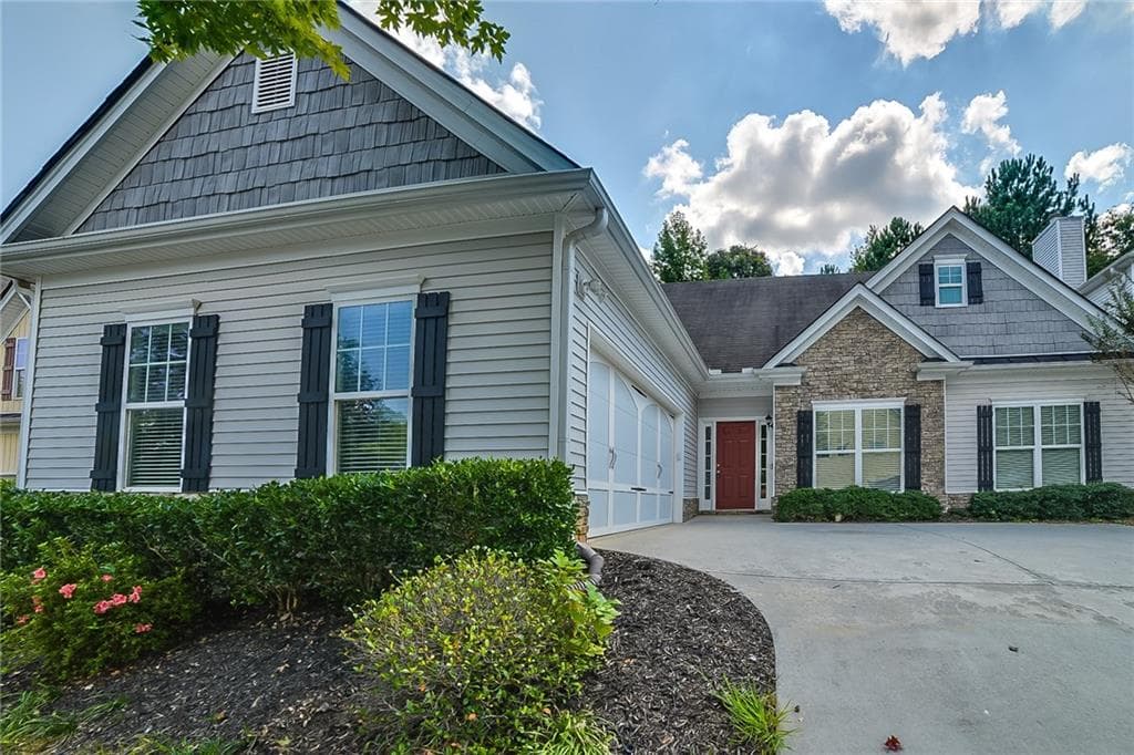 678 Austin Creek Drive, Buford, GA 30518 — most recent listing photo