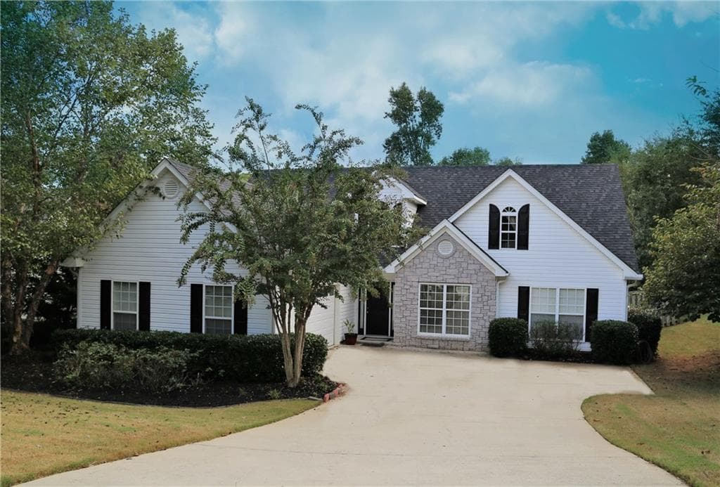 7216 Litany Court, Flowery Branch, GA 30542 — most recent listing photo