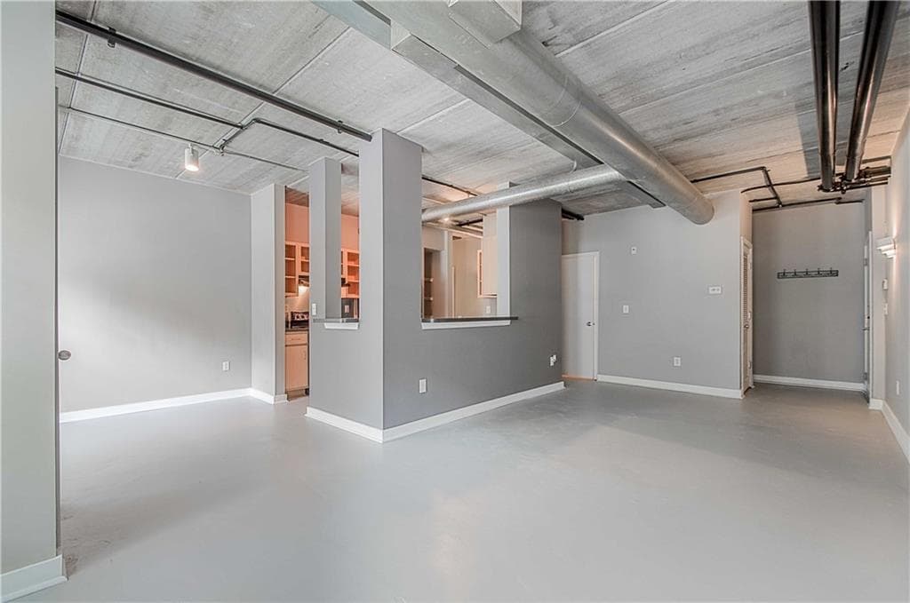 2 bedroom, 1,181 sq ft condominium sold at 800 Peachtree Street 1016, Atlanta, GA 30308