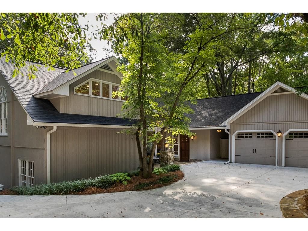 228 Shadowlake Court, Marietta, GA 30067 — most recent listing photo