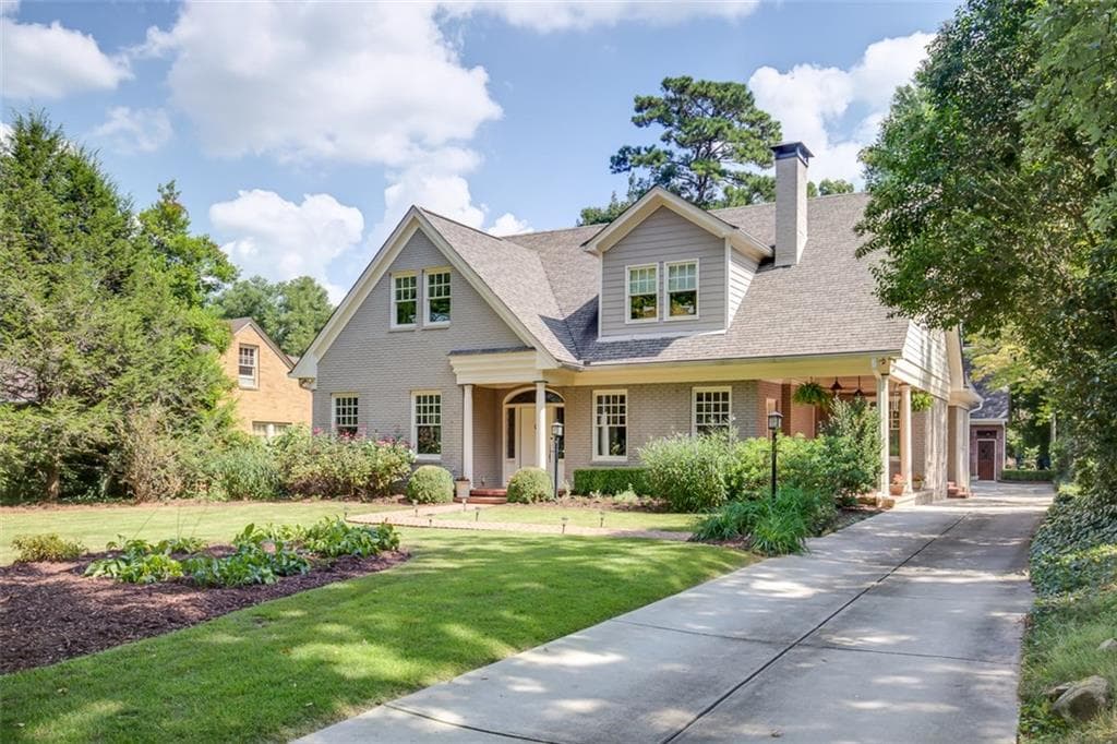 5 bedroom, 5,543 sq ft single family residence sold at 561 Ridgecrest Road, Atlanta, GA 30307