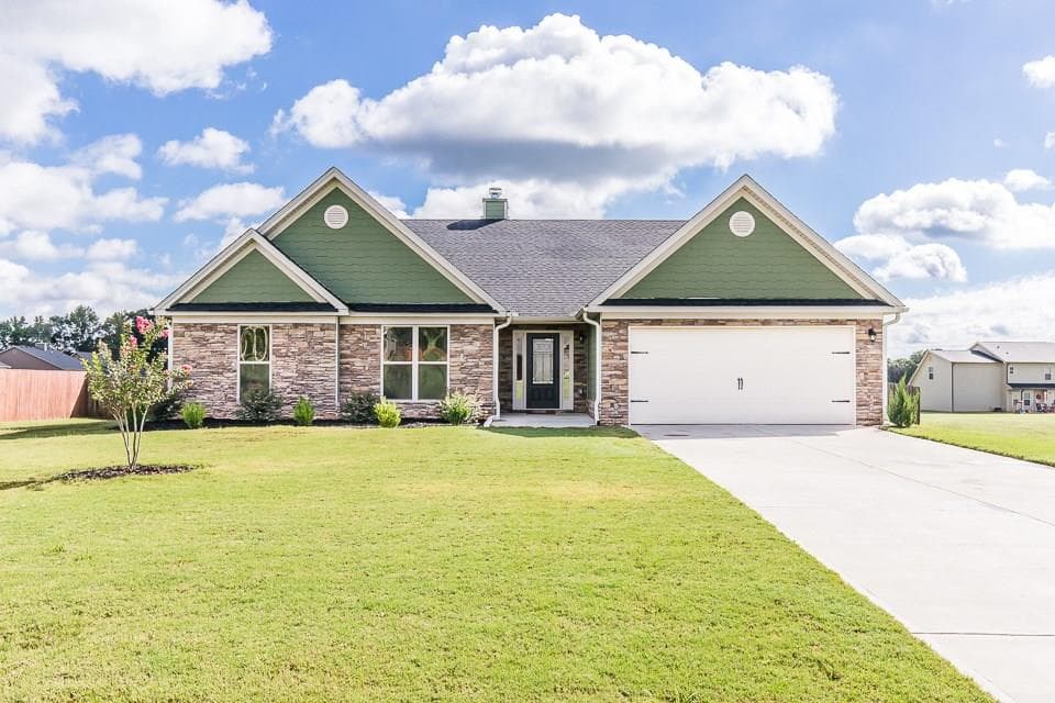 490 Lake Vista Drive, Jefferson, GA 30549 — most recent listing photo