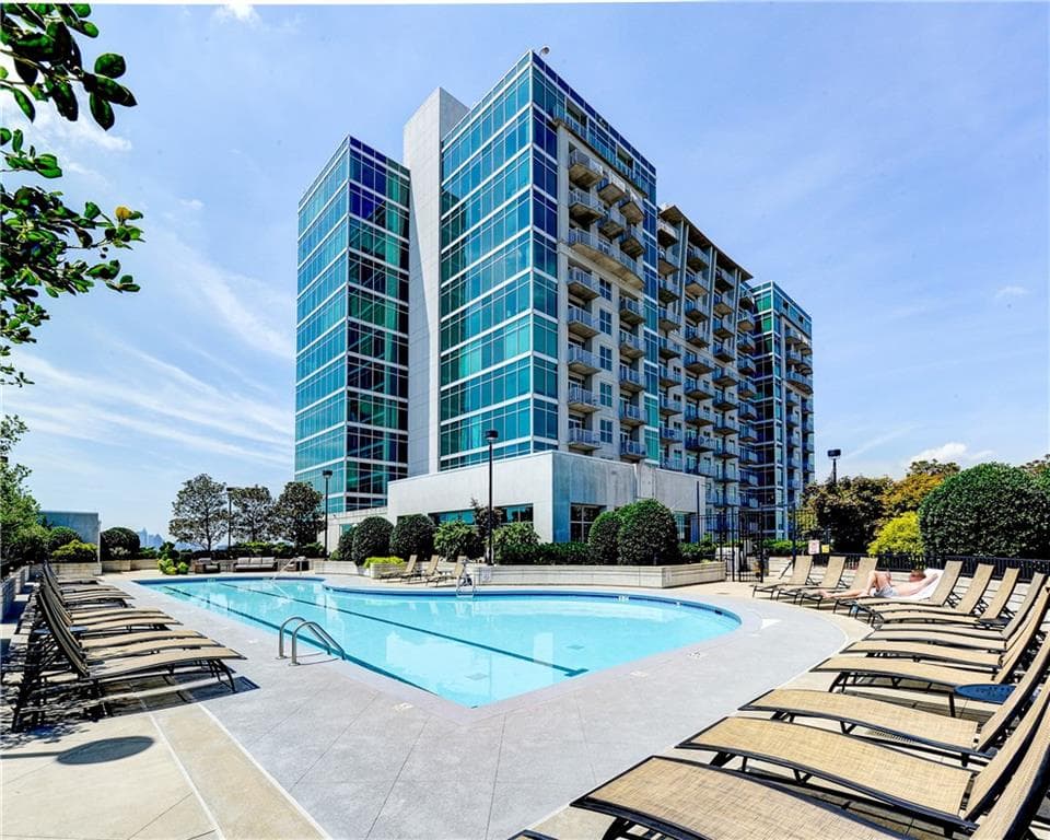2 bedroom, 1,060 sq ft condominium sold at 250 Pharr Road 310, Atlanta, GA 30305