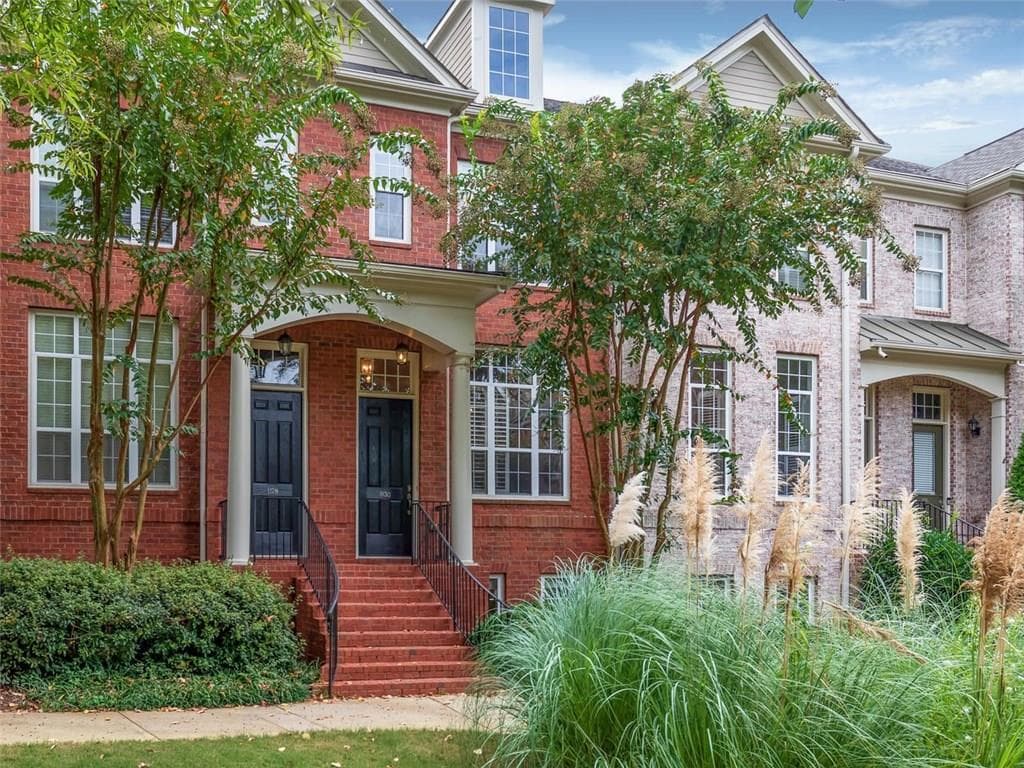 3 bedroom, 2,070 sq ft townhouse sold at 1130 Providence Place, Decatur, GA 30033