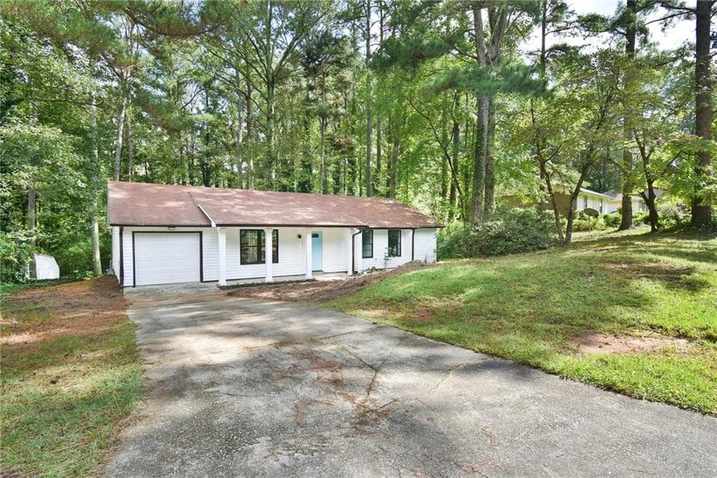 1812 Taffeta Trail, Lithonia, GA 30058 — most recent listing photo