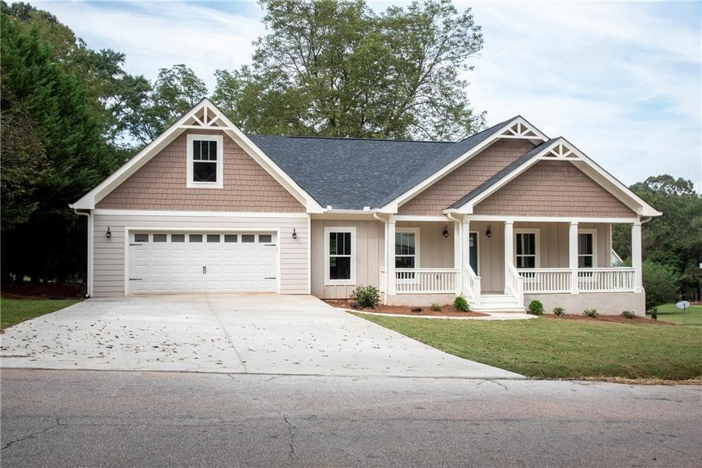 90 Borders Street, Jefferson, GA 30549 — most recent listing photo