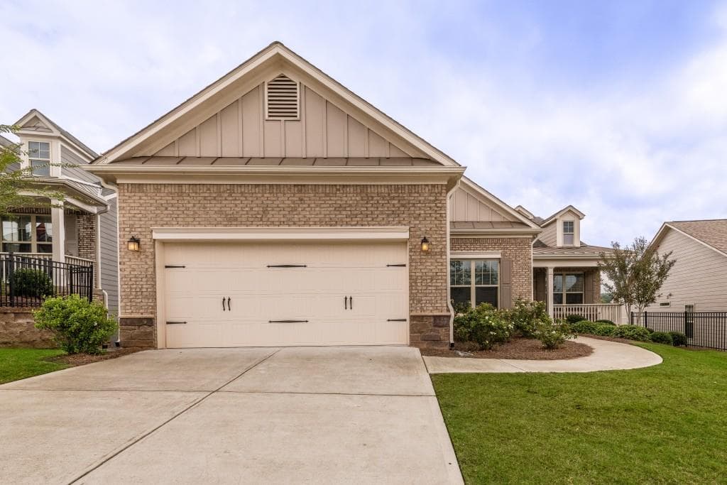622 Hemlock Trail, Canton, GA 30114 — most recent listing photo