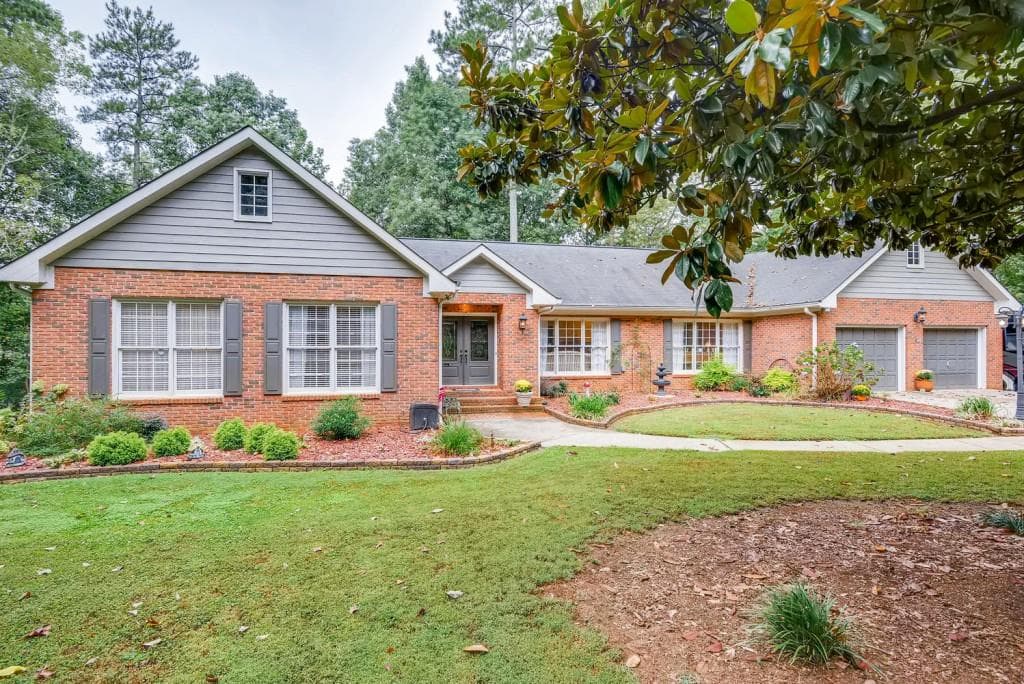 120 River Run, Roswell, GA 30075 — most recent listing photo