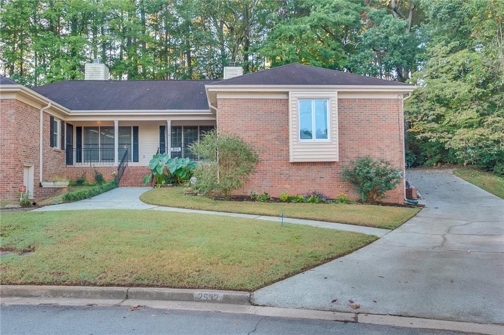 2532 Leeshire Road, Tucker, GA 30084 — most recent listing photo