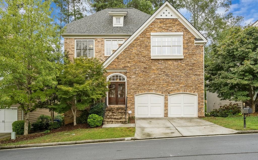 2583 BROOKLINE Circle, Brookhaven, GA 30319 — most recent listing photo