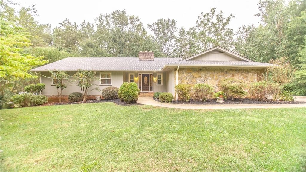 685 Hunterhill Way, Roswell, GA 30075 — most recent listing photo