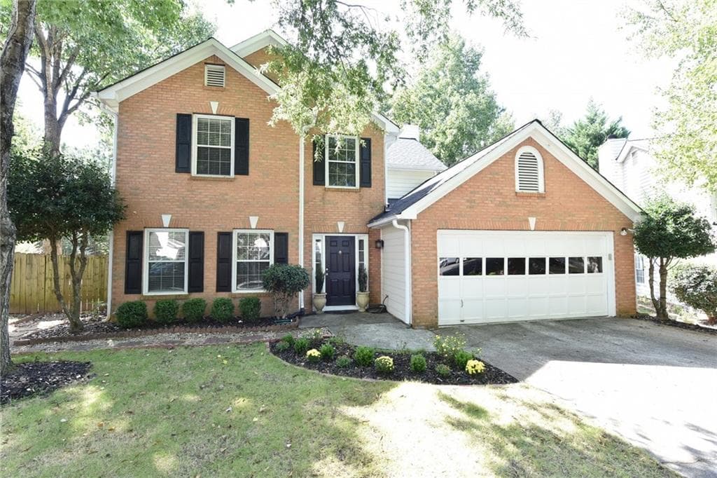 3 bedroom, 2,292 sq ft single family residence sold at 335 Aqueduct Court, Alpharetta, GA 30022