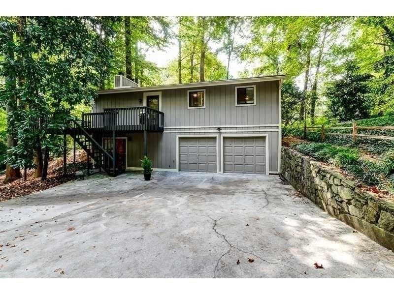 2 bedroom, 1,268 sq ft single family residence sold at 2671 Caldwell Road, Atlanta, GA 30319