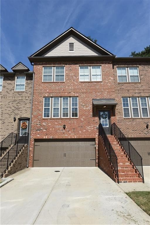 4 bedroom, 2,197 sq ft townhouse sold at 2158 Mission View Drive, Lawrenceville, GA 30043