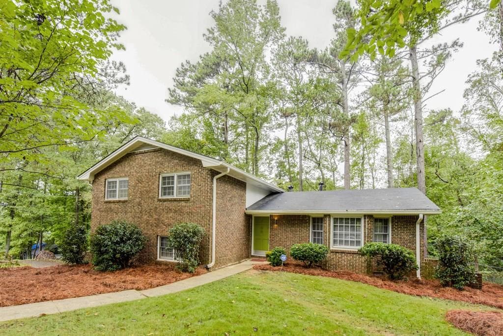 1190 Sanden Ferry Drive, Decatur, GA 30033 — most recent listing photo