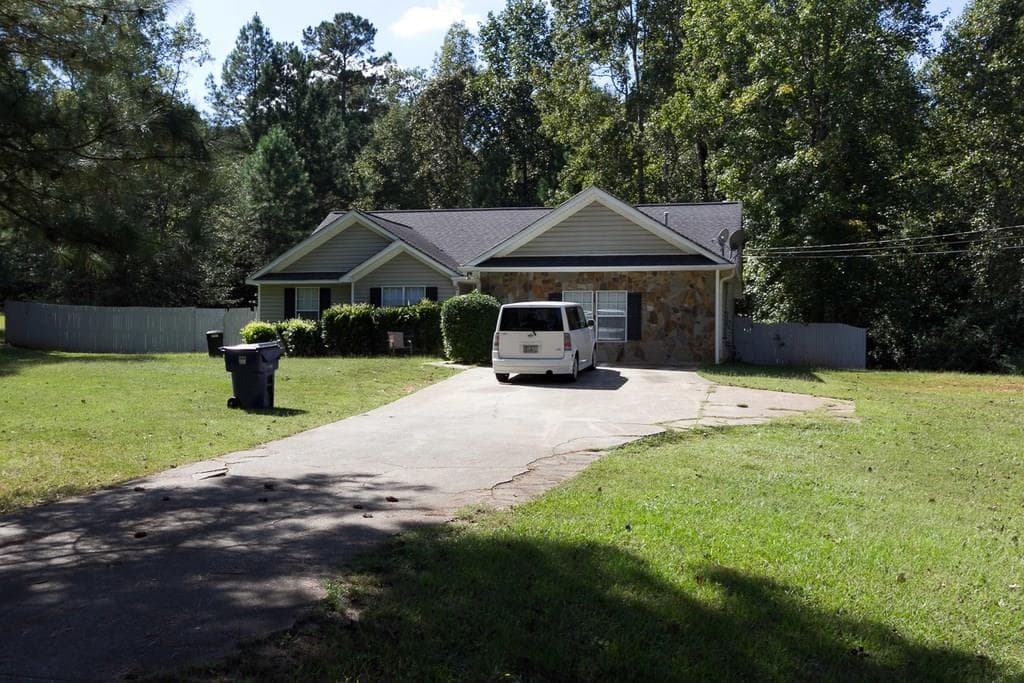 4 bedroom single family residence sold at 10824 FLAT SHOALS Road, Covington, GA 30016