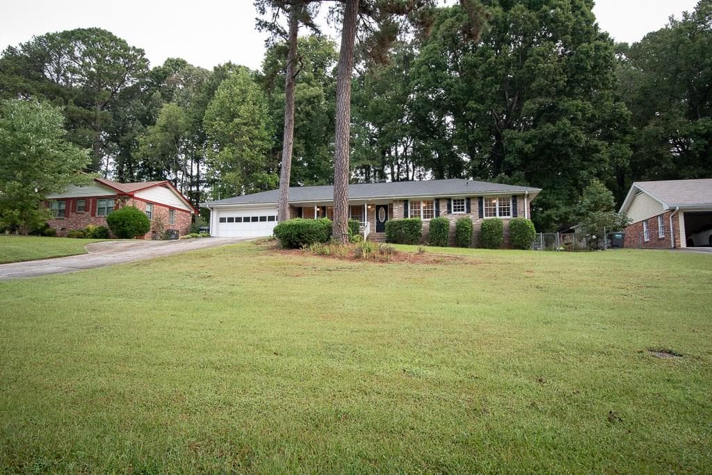 2182 Colonial Oak Way, Stone Mountain, GA 30087 — most recent listing photo