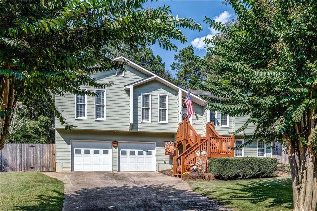 3 bedroom, 2,199 sq ft single family residence sold at 3576 Pine Branches Court, Acworth, GA 30102