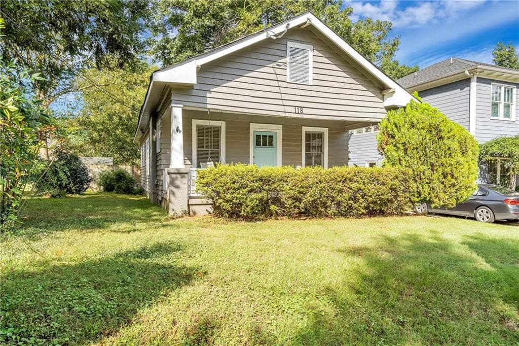 2 bedroom, 1,190 sq ft single family residence sold at 118 N 4th Avenue, Decatur, GA 30030
