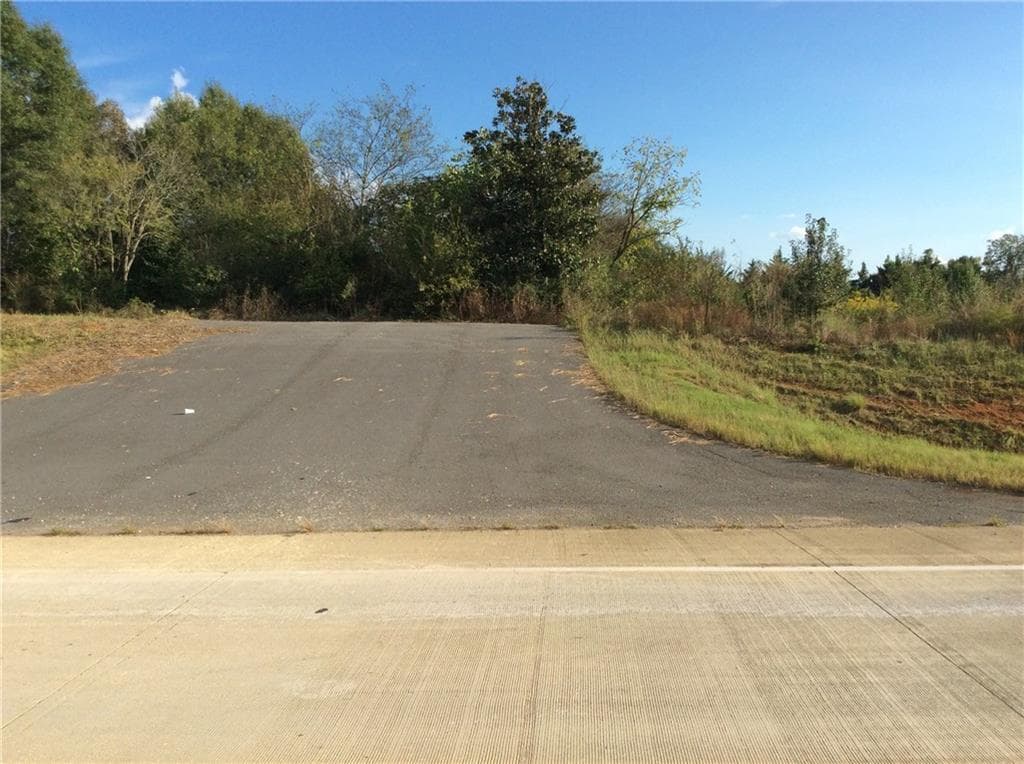 other sold at 2063 Highway 113, Taylorsville, GA 30178